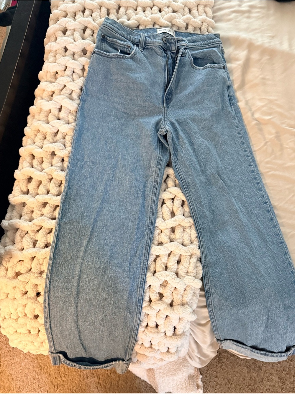 Abercrombie & Fitch Light Wash Wide Leg Jeans - Picture 7 of 7